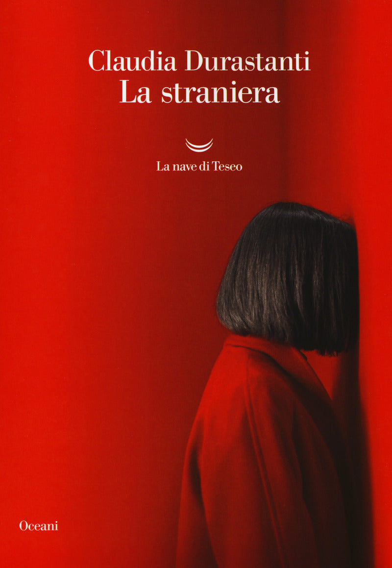 La straniera